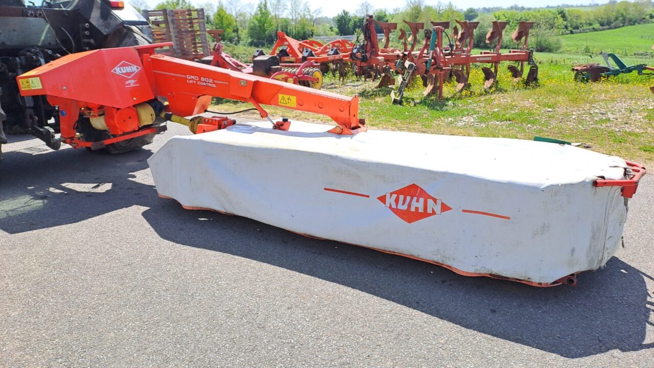 Faucheuse Kuhn GMD 802 LIFT CONTROL © Ets Bousquié