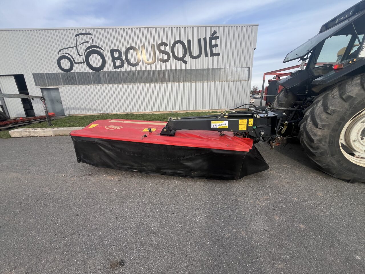 Faucheuse Vicon EXTRA 432 H © Ets Bousquié