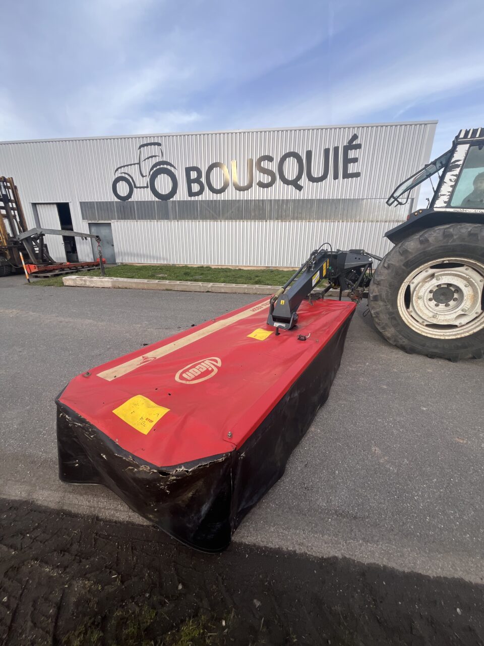 Faucheuse Vicon EXTRA 432 H © Ets Bousquié