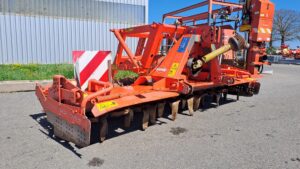 Herse rotative Kuhn HR303D