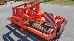 Herse rotative Kuhn HR303D