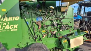 Presse à balles rondes VARIO PACK 1500 MULTI CUT