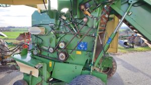 Presse à balles rondes VARIO PACK 1500 MULTI CUT