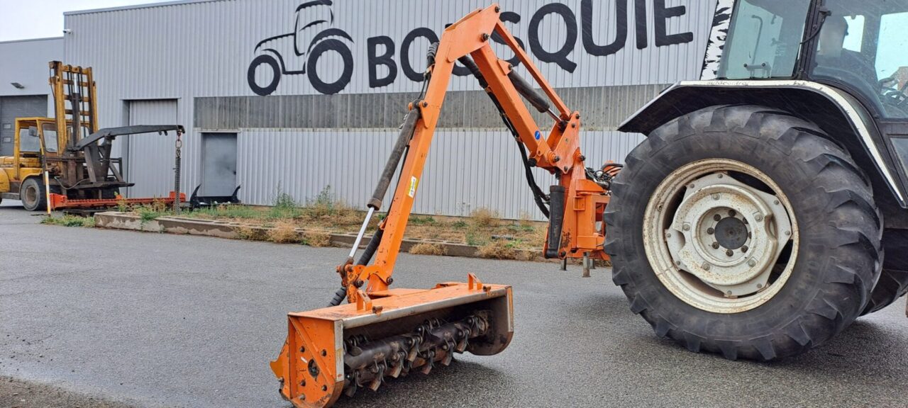 Epareuse Agrimaster GOLDEN 480 T © Ets Bousquié