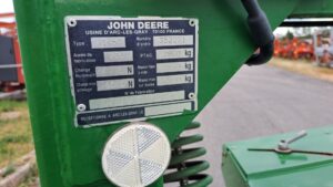 Faucheuse conditionneuse John Deere 1465